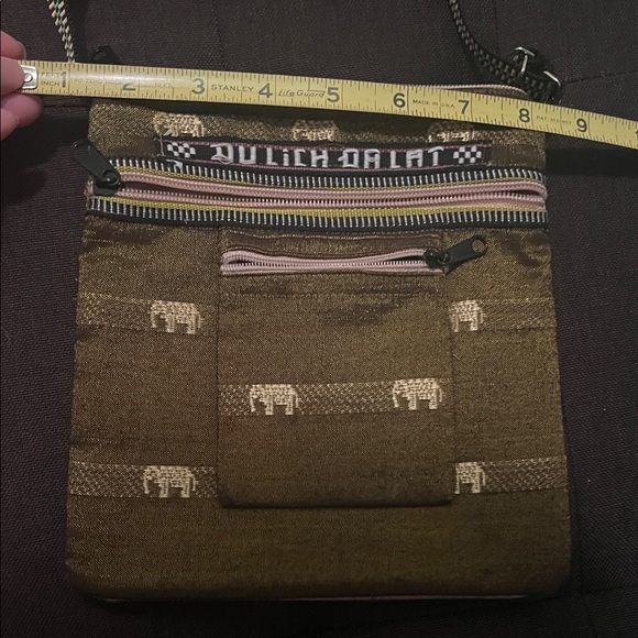 0977** Unisex Gold-Banana Leaf green Thai Silk Stylish Crossbody Bag - Picture 6 of 6